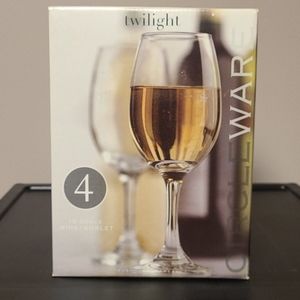 MIB Circle Ware Twilight Wine Glasses